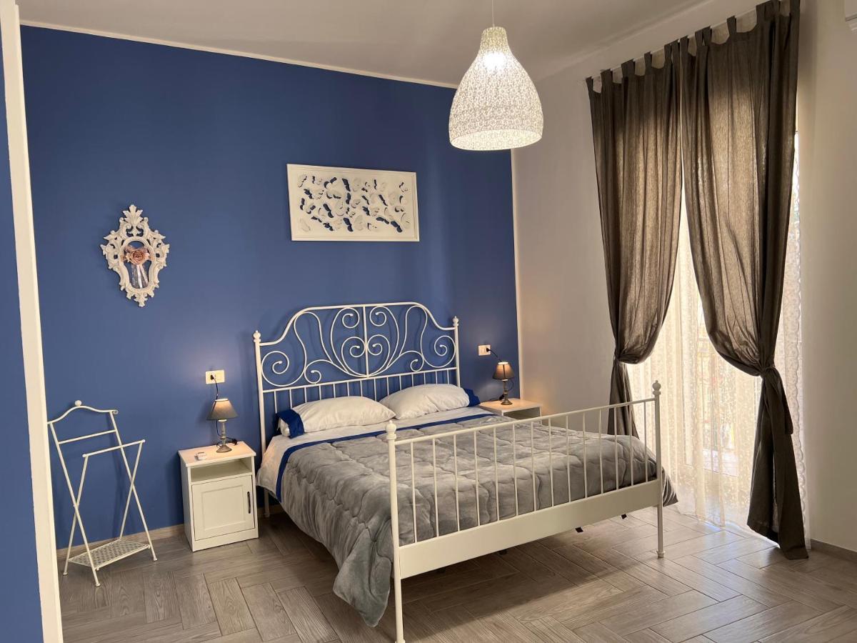 Vico Longo 25 - Ensuit Flat In The Heart Of Neapol Exteriér fotografie