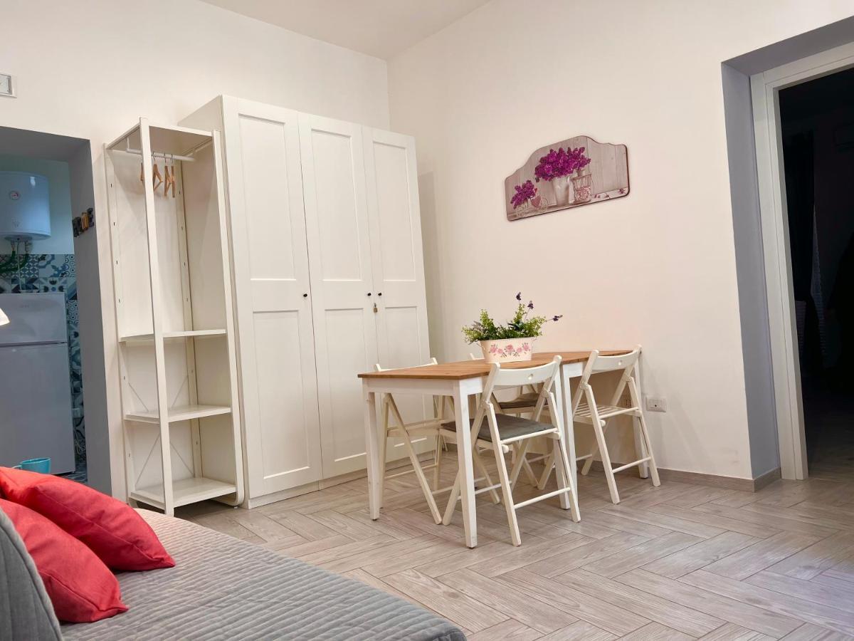Vico Longo 25 - Ensuit Flat In The Heart Of Neapol Exteriér fotografie